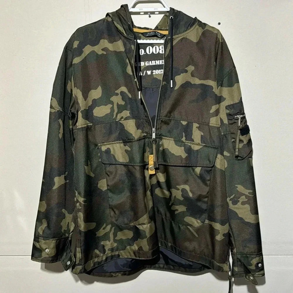 Zara camo windbreaker - Picture 1 of 5